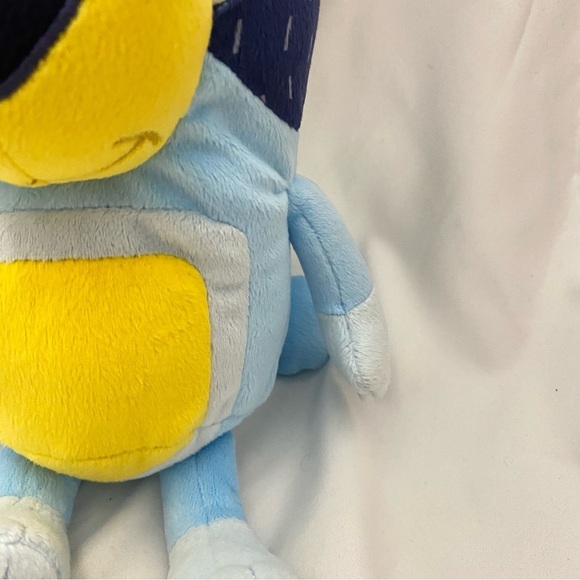 Bluey Plush Blue Heeler Puppy Dog Disney 11” - Picture 8 of 14